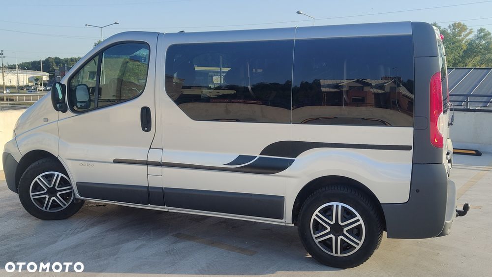 Renault Trafic 2.5 dCi 150 FAP Passenger L1H1 Quickshift Privilège - 38