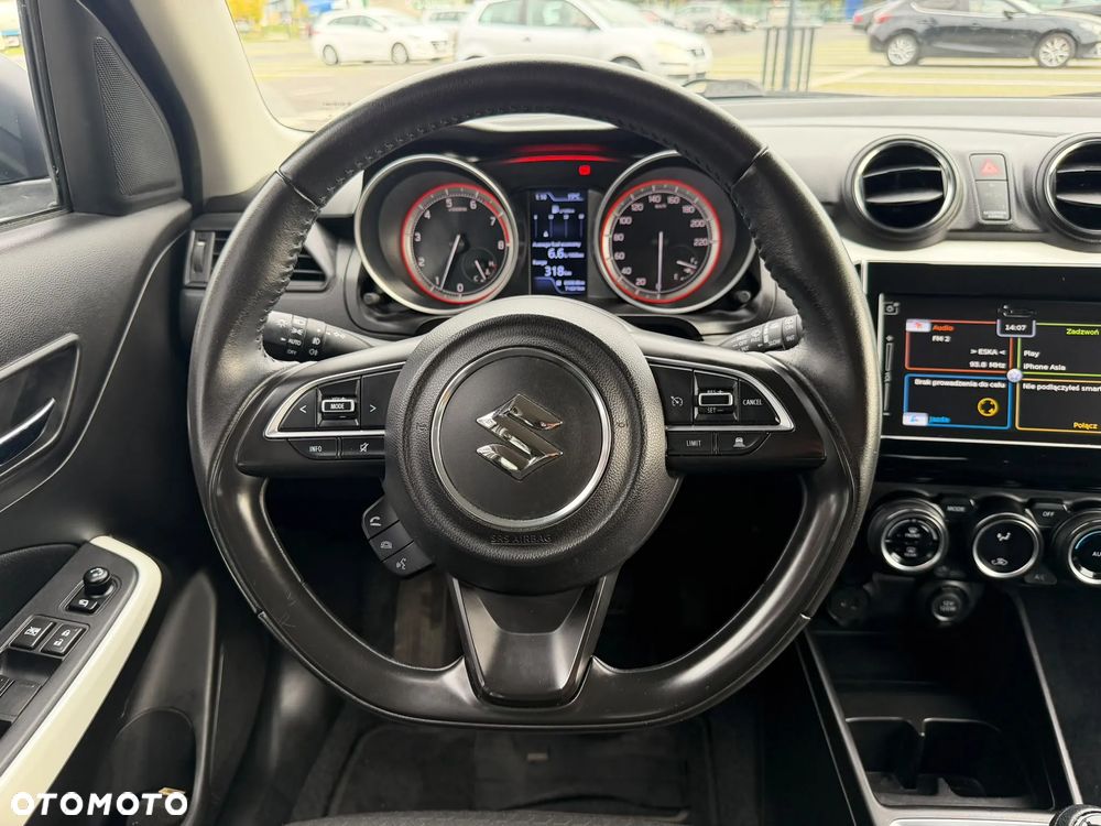 Suzuki Swift 1.2 SHVS Premium Plus - 12