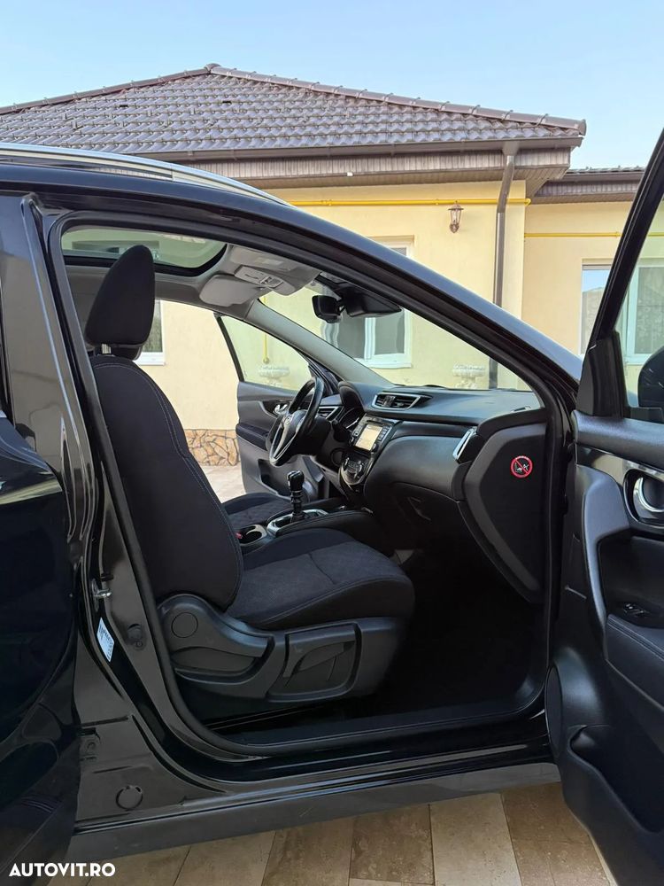 Nissan Qashqai - 11