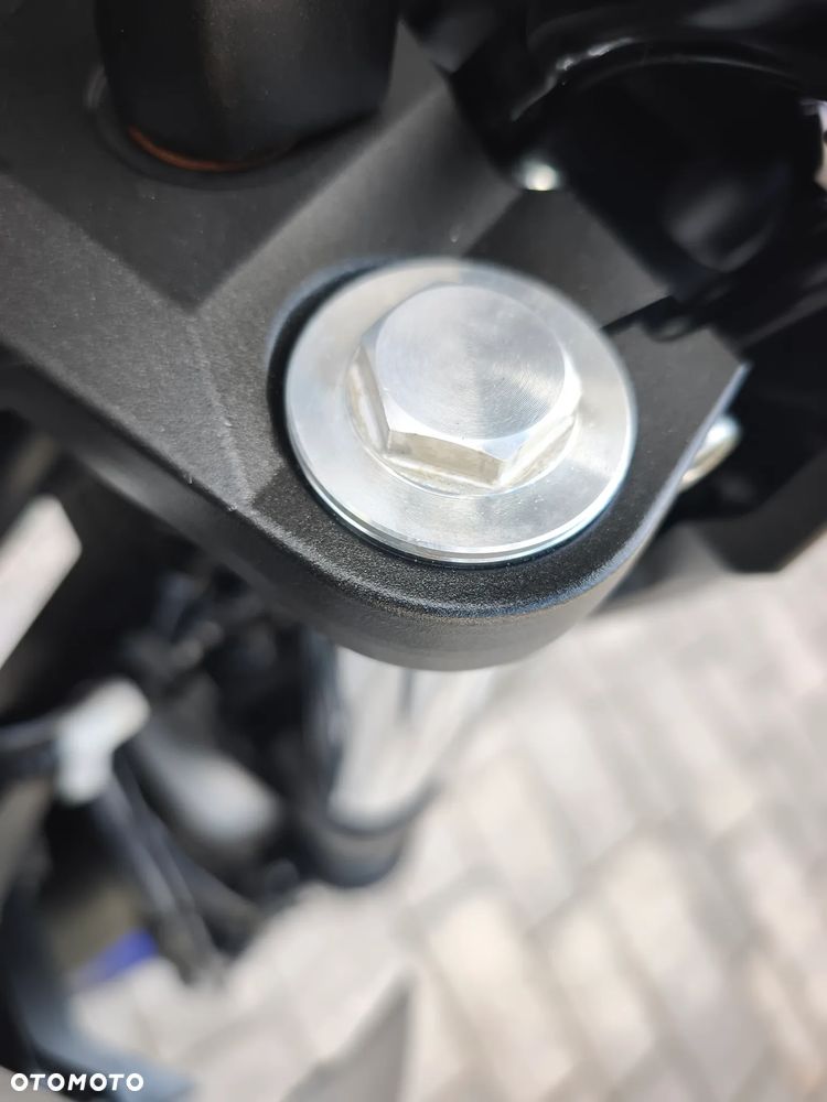 Yamaha XJ - 15