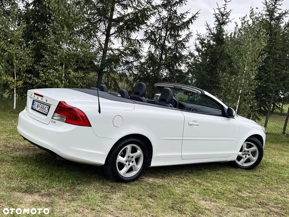 Volvo C70 D3 Momentum - 3