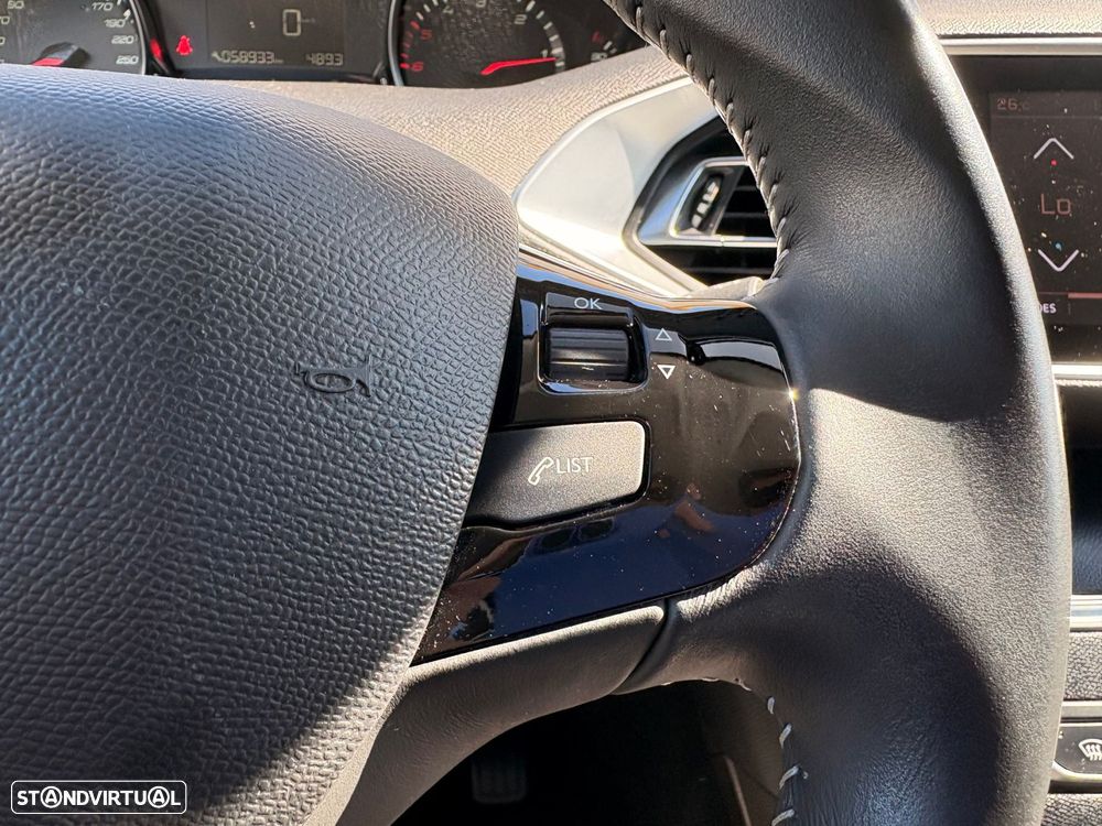 Peugeot 308 SW 1.5 BlueHDi Style - 44