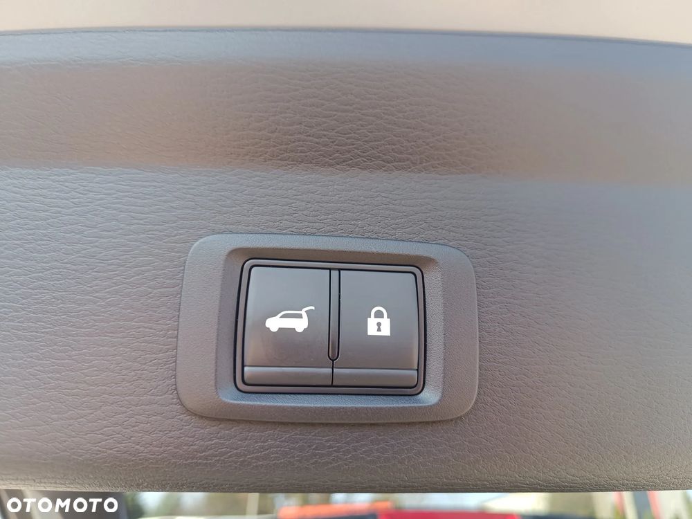 Mitsubishi Outlander Instyle Plus - 39