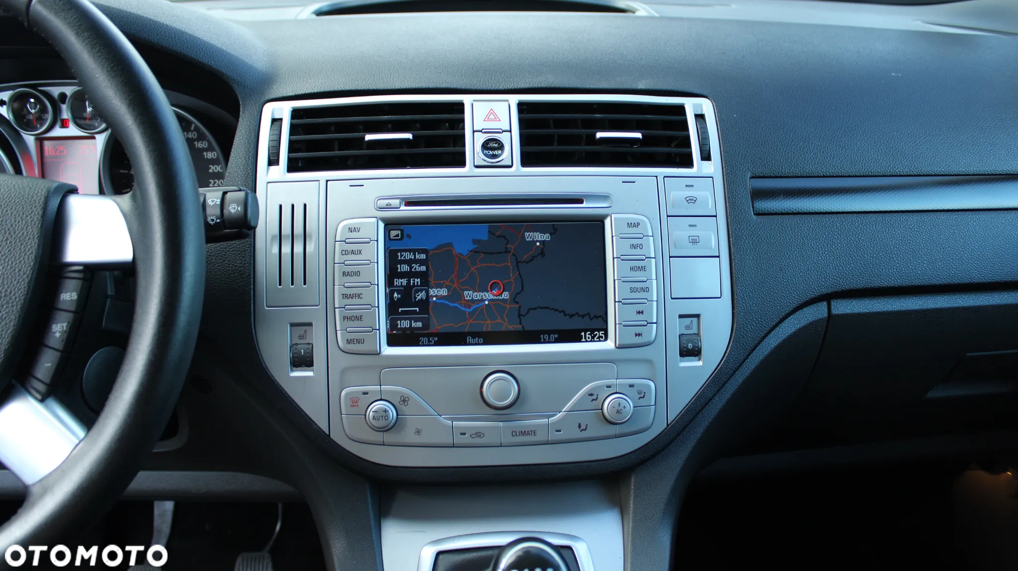 Ford Kuga 2.0 TDCi Titanium S - 26