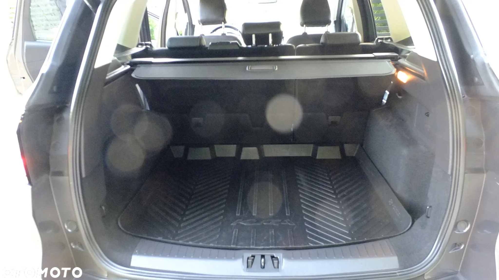 Ford Kuga 1.5 EcoBoost FWD Edition ASS MMT6 - 15
