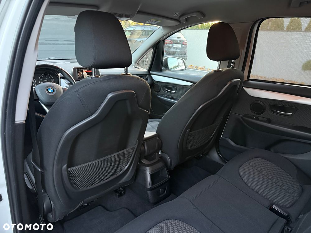 BMW Seria 2 - 22