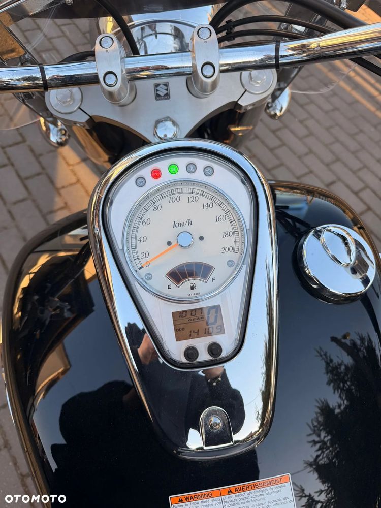 Suzuki Boulevard - 12