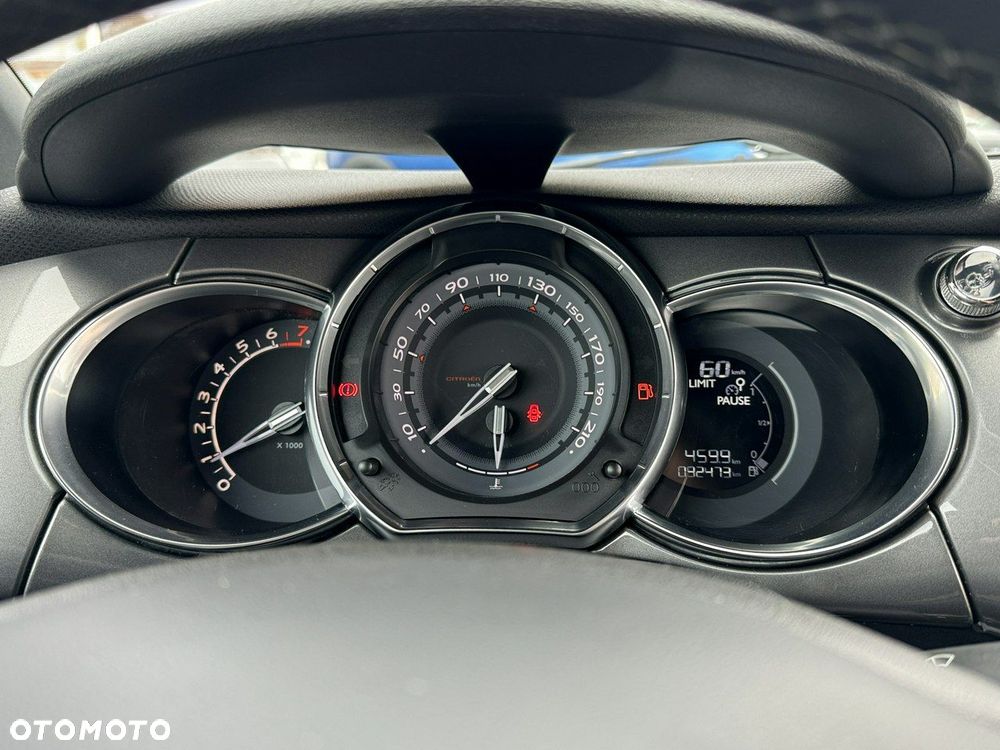 Citroën DS3 THP 155 SportChic - 23