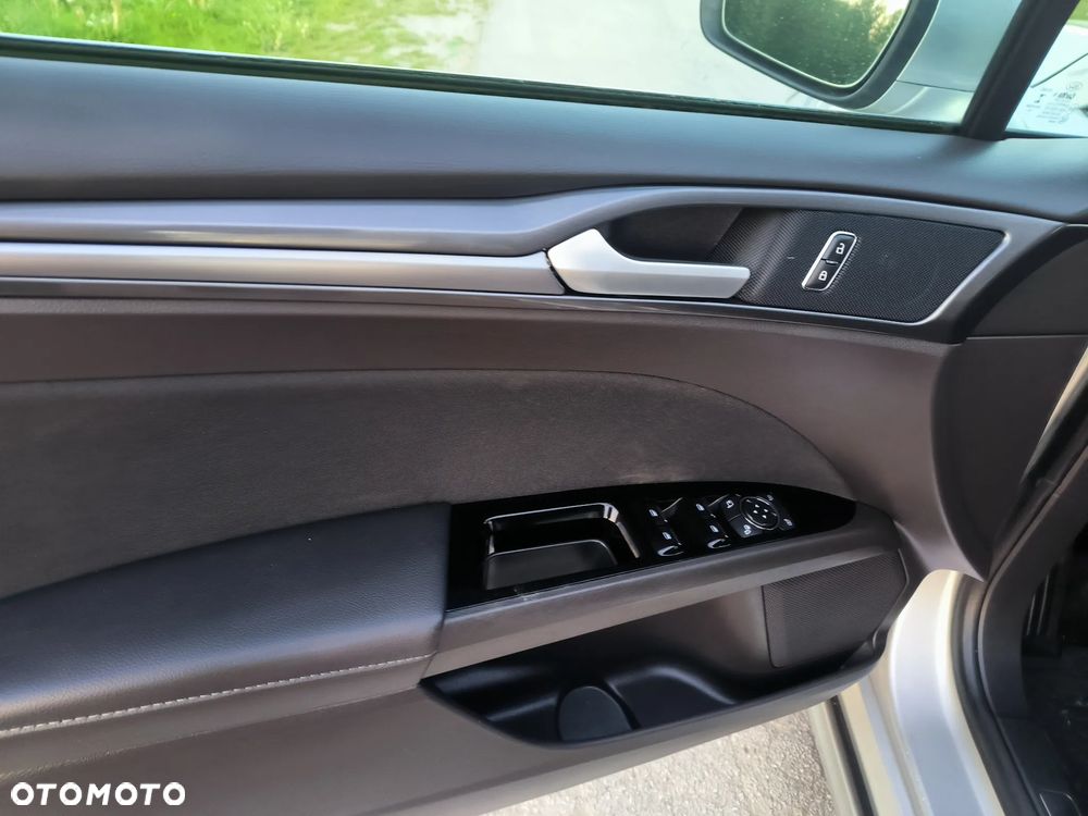 Ford Mondeo 2.0 EcoBlue Edition - 38