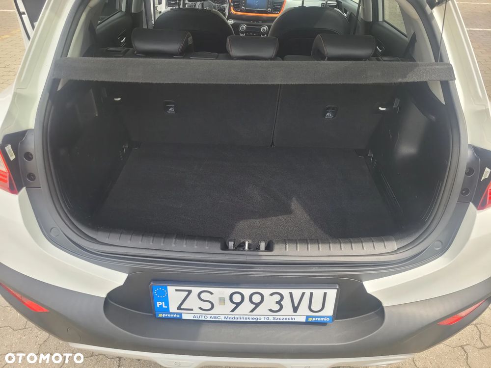 Kia Stonic - 12