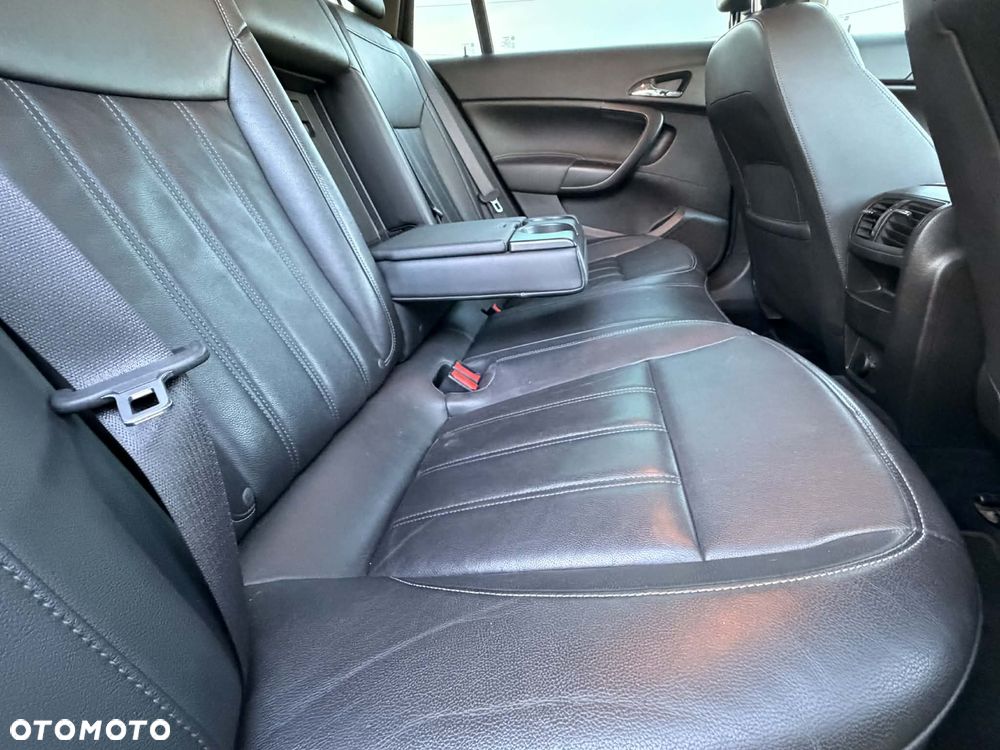 Opel Insignia 2.0 CDTI Active - 11