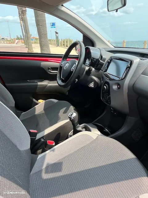 Toyota Aygo 1.0 X-Play+X-Touch - 6