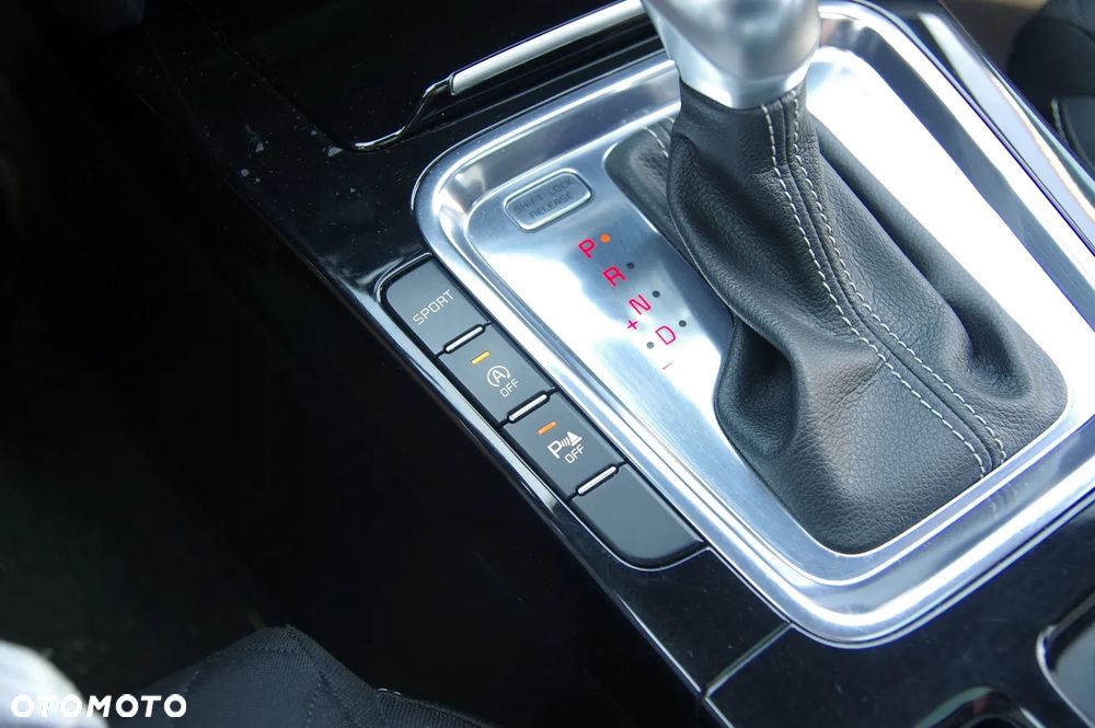 Kia ProCeed 1.6 CRDi DCT7 SCR GT LINE - 34
