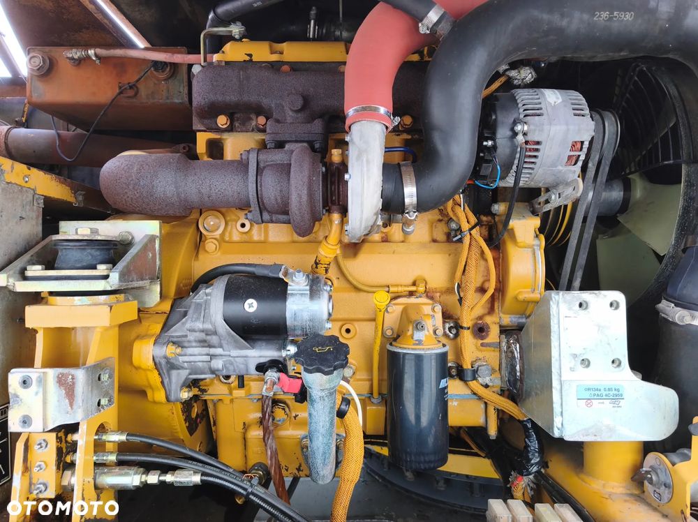 Caterpillar M313C - 6