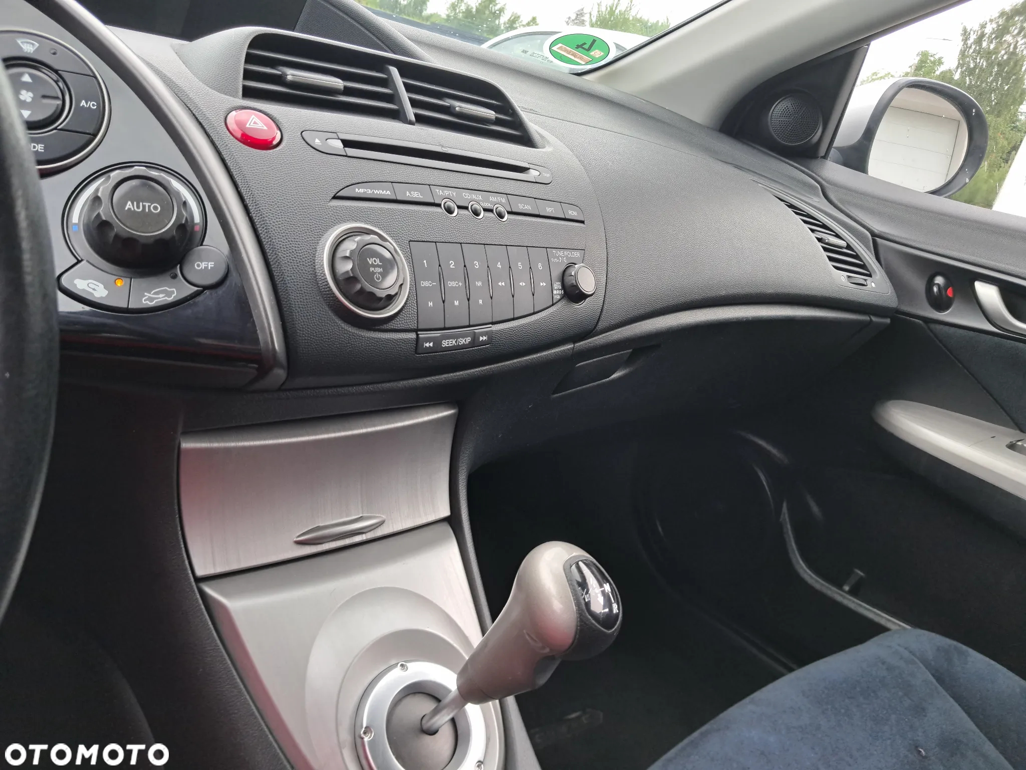 Honda Civic 1.8i-VTEC i-SHIFT Executive - 20