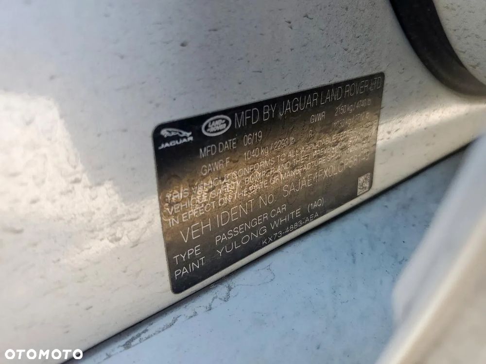 Jaguar XE 2.0 P250 R-Dynamic S - 13