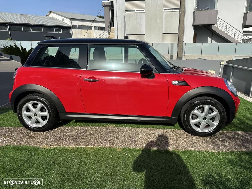 MINI 3 Portas One 1.4 - 6