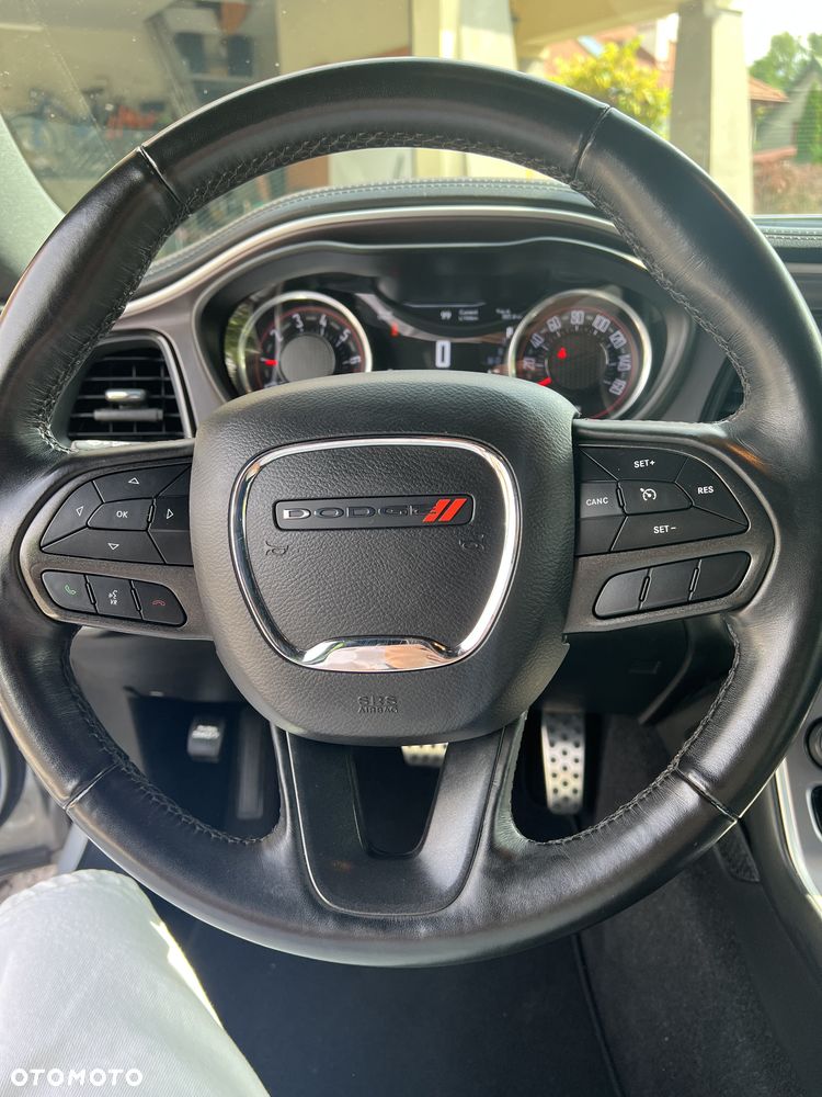 Dodge Challenger 3.6 SXT Plus - 12