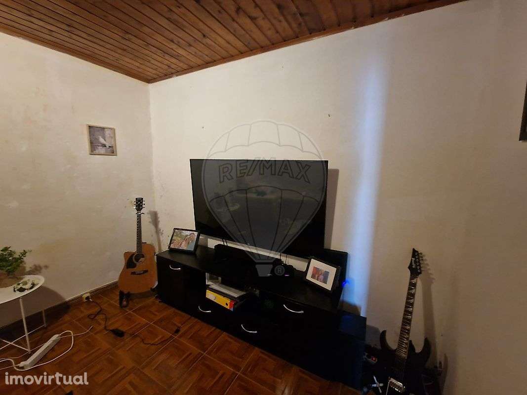 Moradia T3 para venda - Grande imagem: 2/6