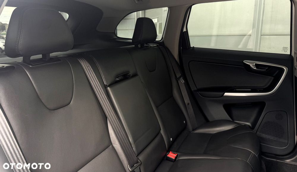 Volvo XC 60 - 28