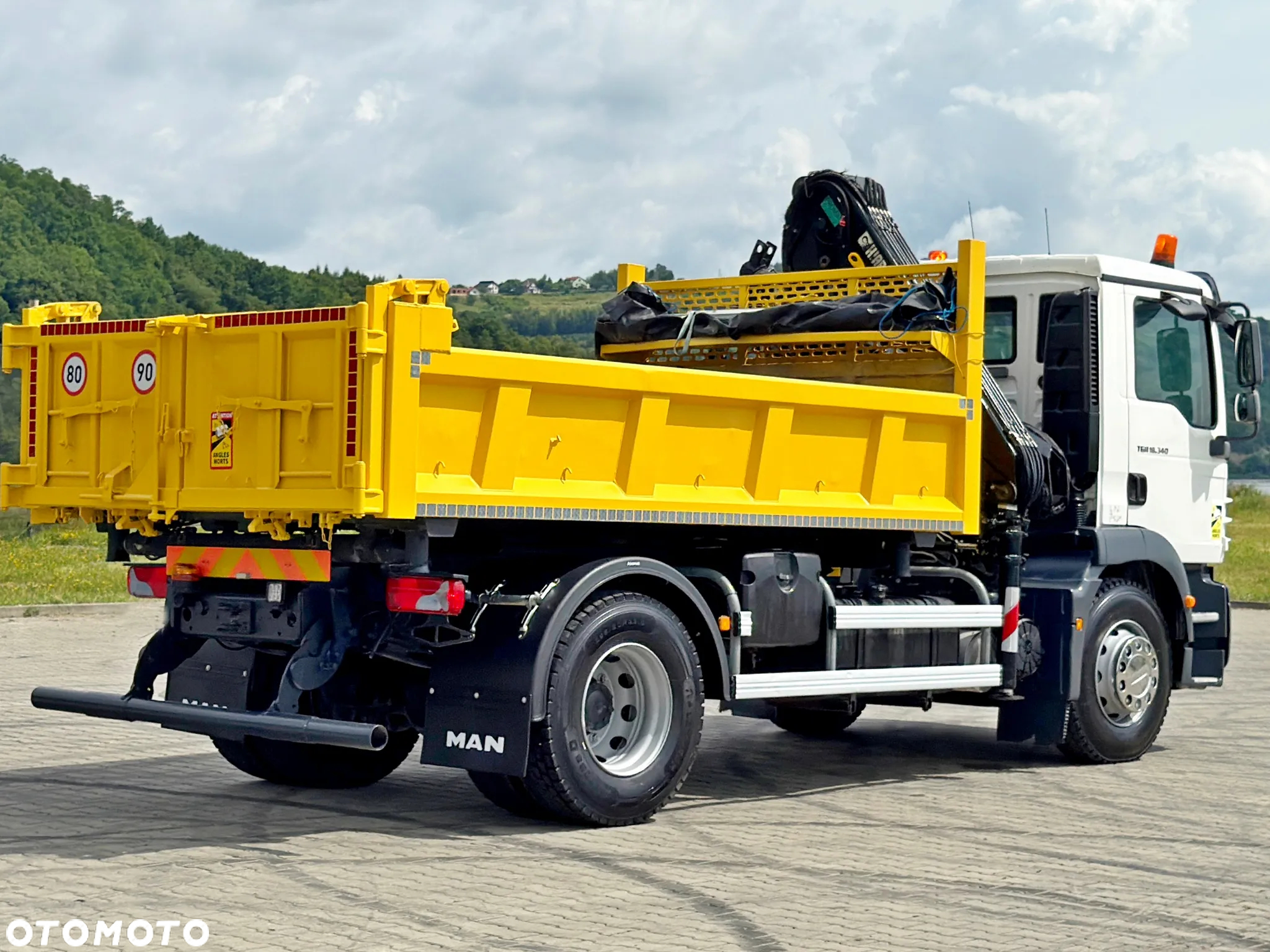 MAN TGM 18.340 WYWROTKA 4,05 m* HIAB 111 B-2 HIDUO/PILOT - 6