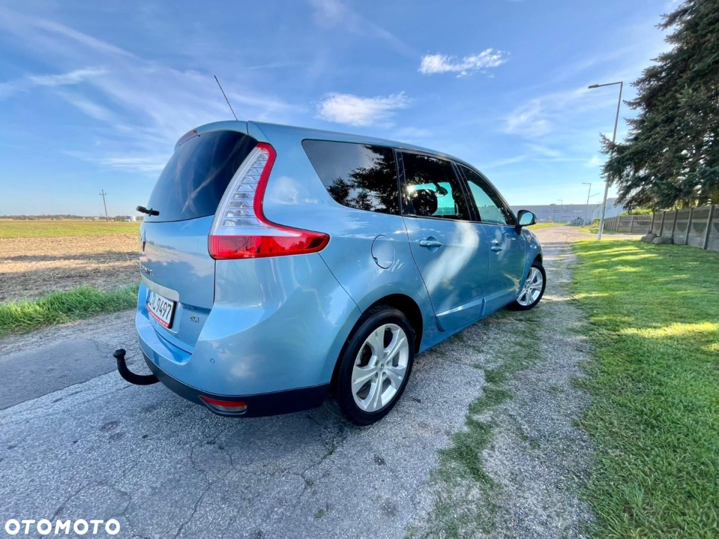 Renault Grand Scenic - 18