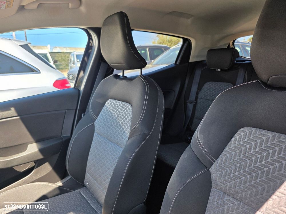 Renault Clio 1.0 TCe Evolution Bi-Fuel - 12