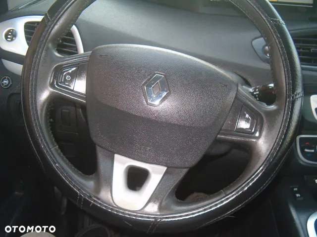 Renault Scenic - 20