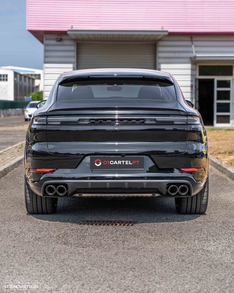 Porsche Cayenne Coupé S E-Hybrid - 6