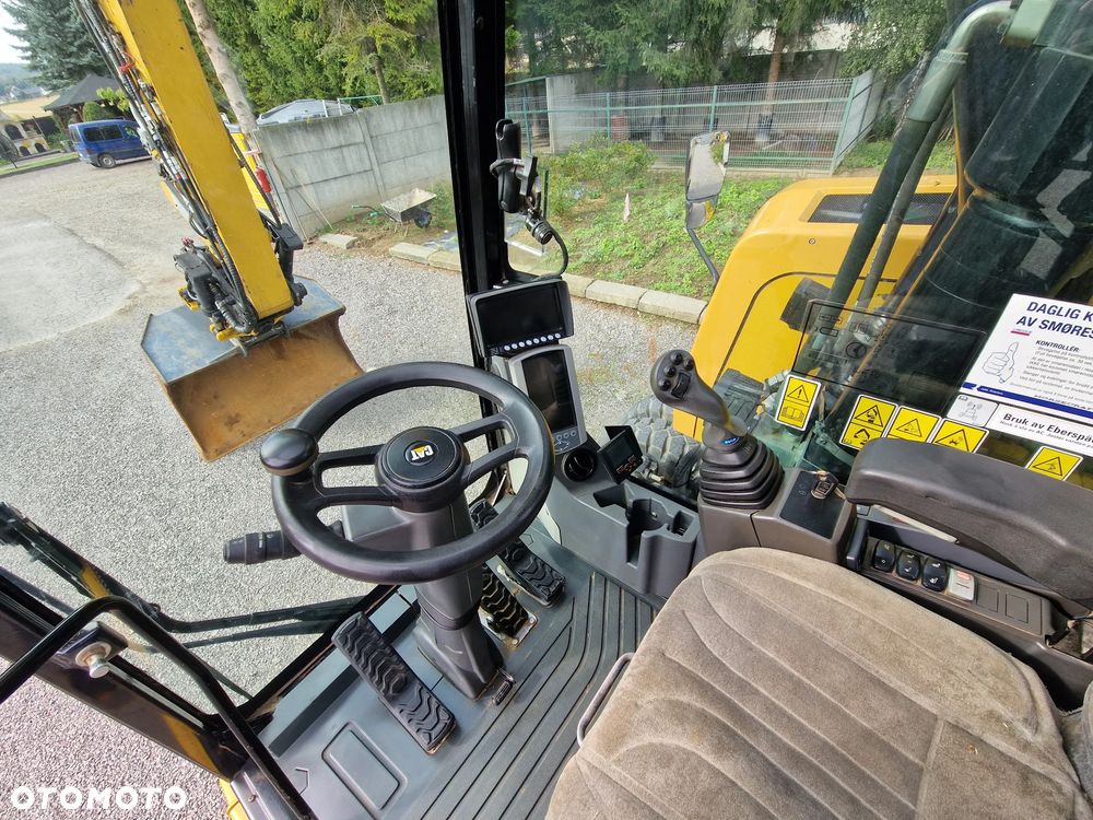 Caterpillar M318F - 5