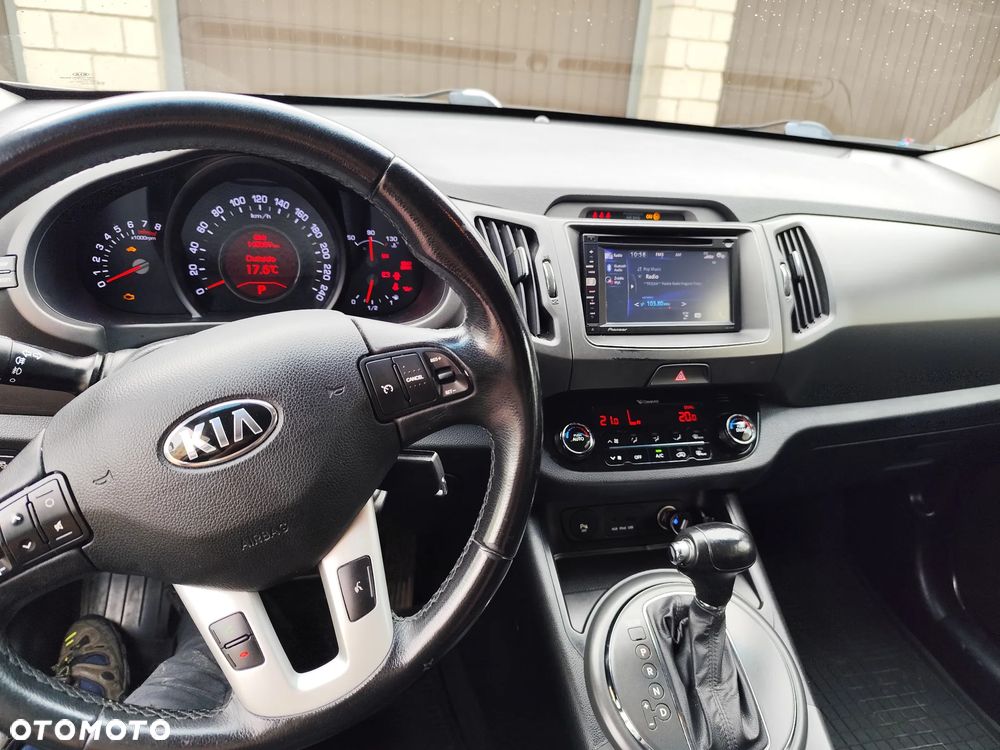 Kia Sportage 2.0 CVVT 2WD Automatik Spirit - 8