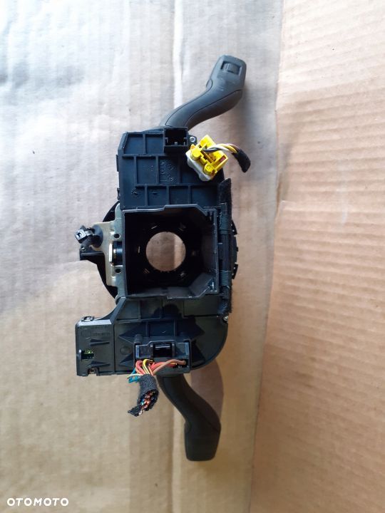 PRZEŁĄCZNIK ZESPOLONY TAŚMA 8E0953549S AUDI A4 B6 - 3