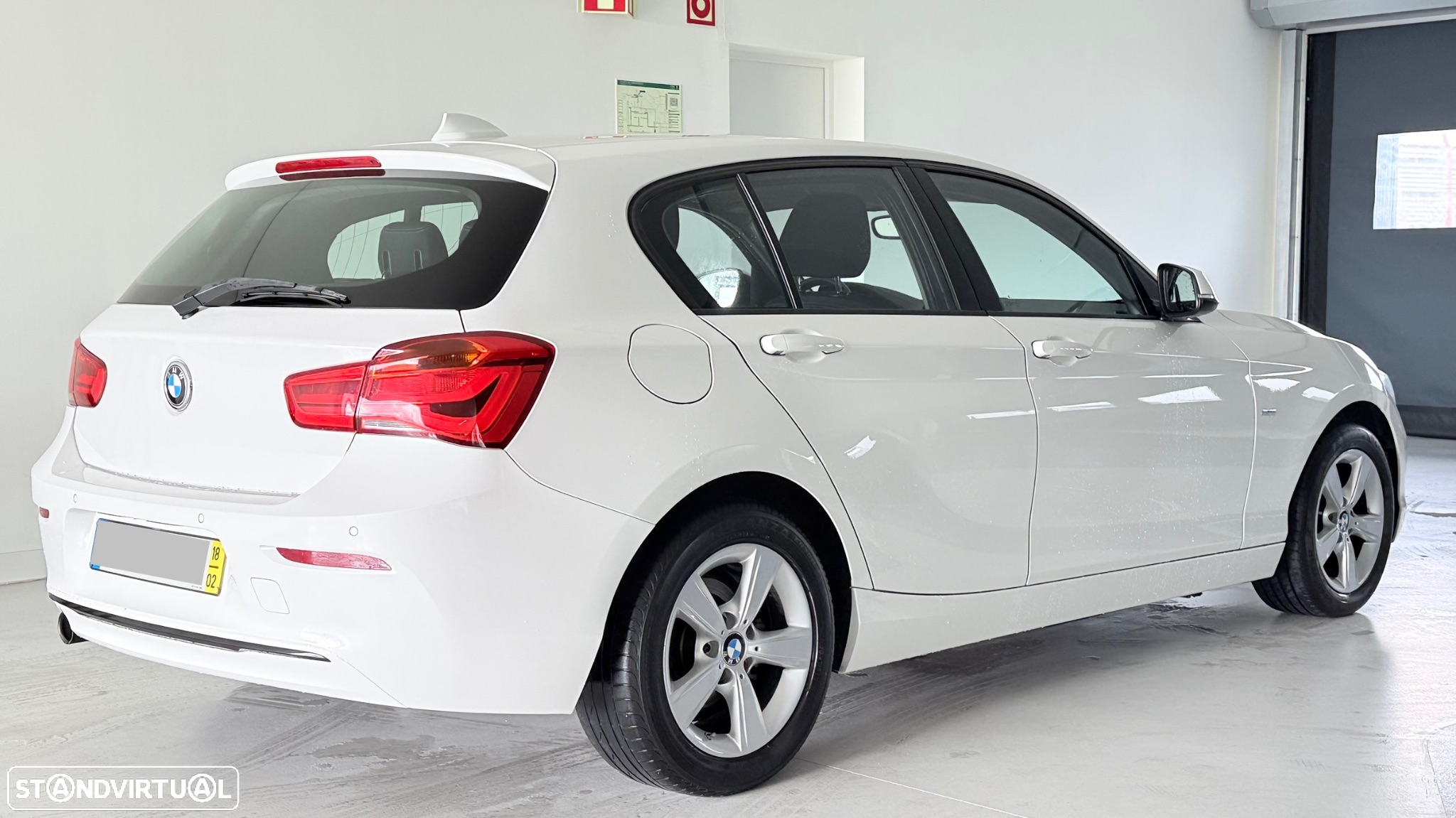 BMW 116 d Line Sport Auto - 13