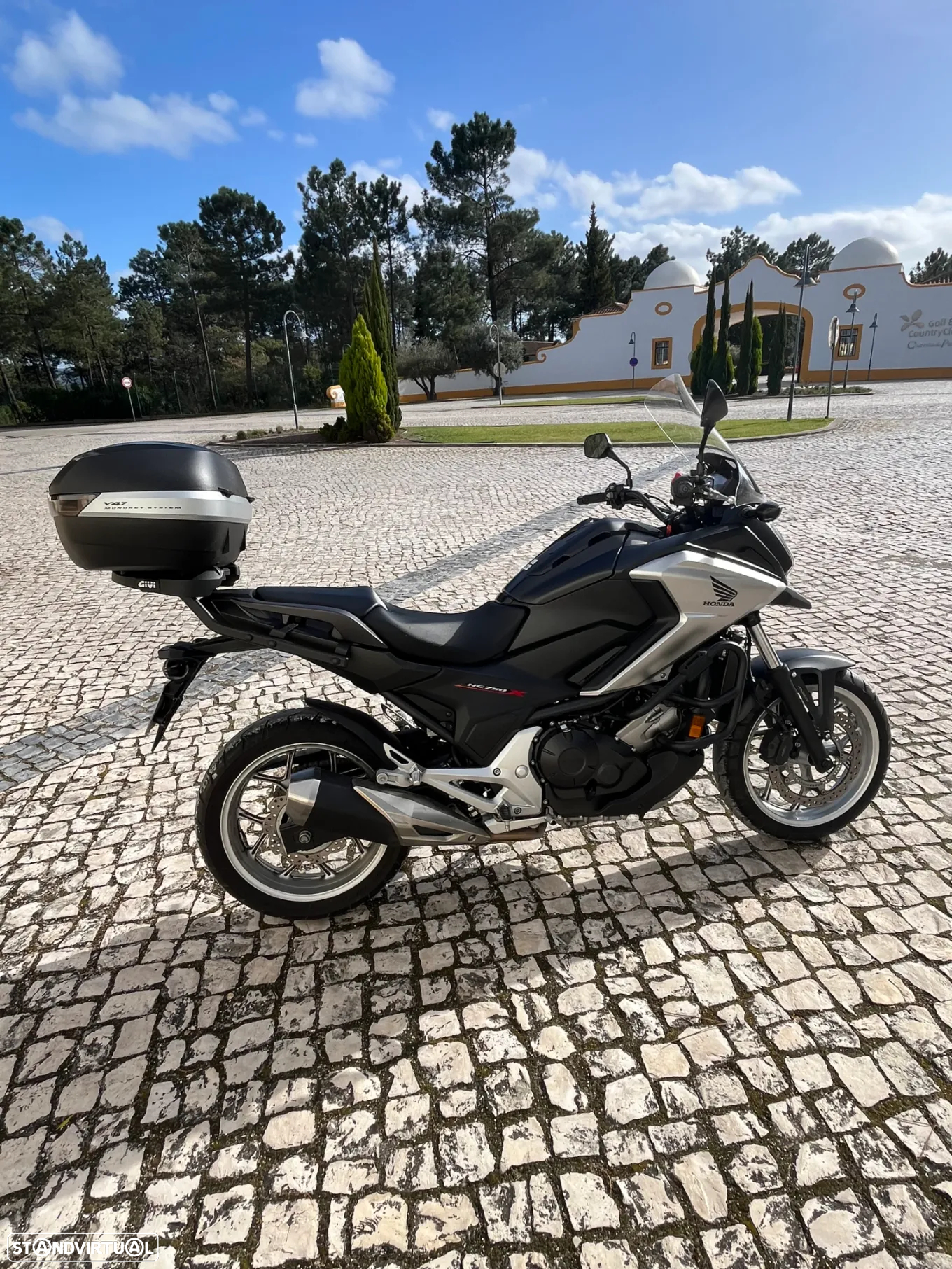 Honda NC750X X - 3