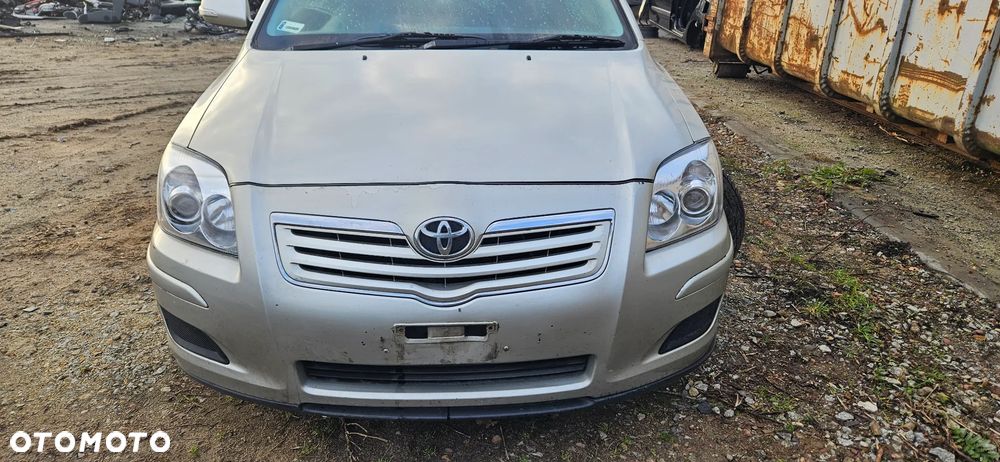 Zderzak przód przedni Toyota Avensis T25 lift 2007r 1C0 hb hatchback - 3