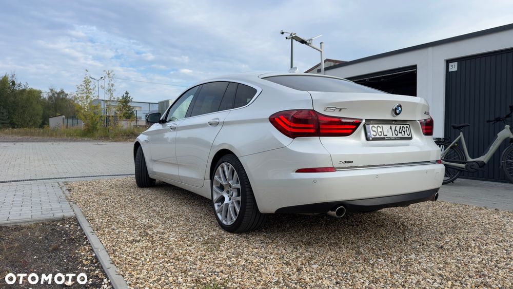 BMW Seria 5 535d xDrive Luxury Line - 3