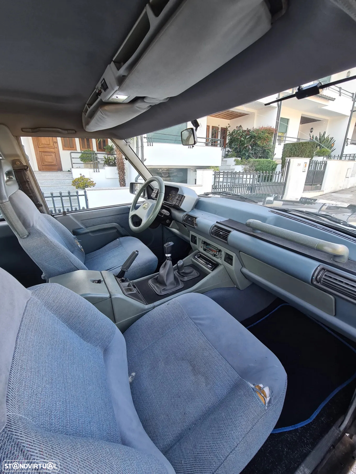 Land Rover Discovery 2.5 TDi - 11