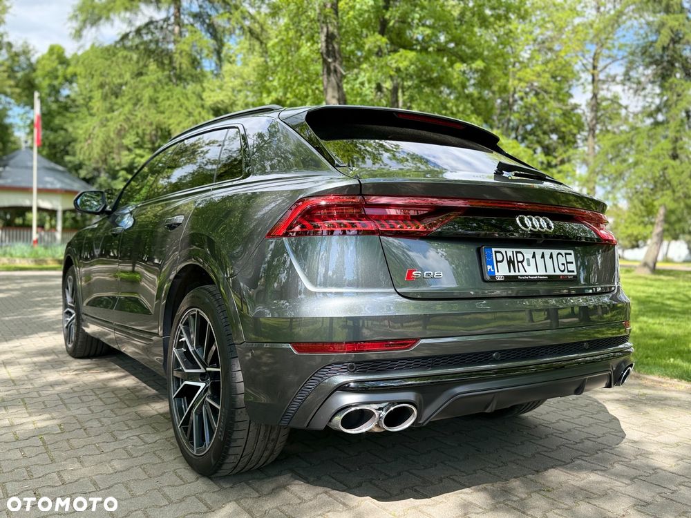 Audi SQ8 - 11