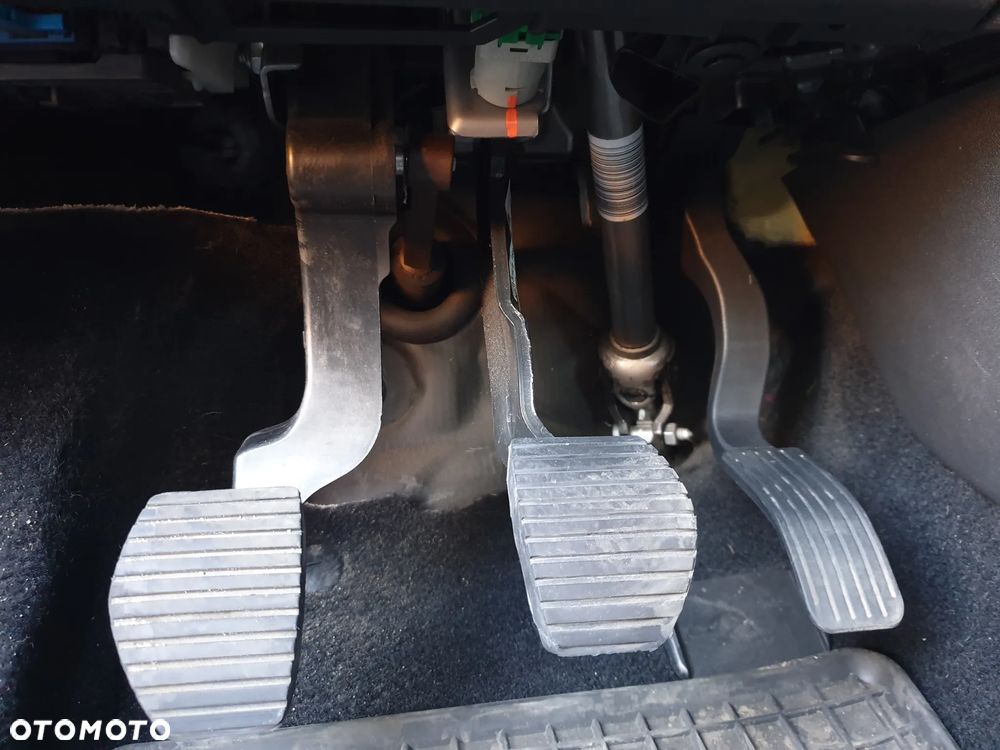 Peugeot 208 1.2 PureTech Active - 15