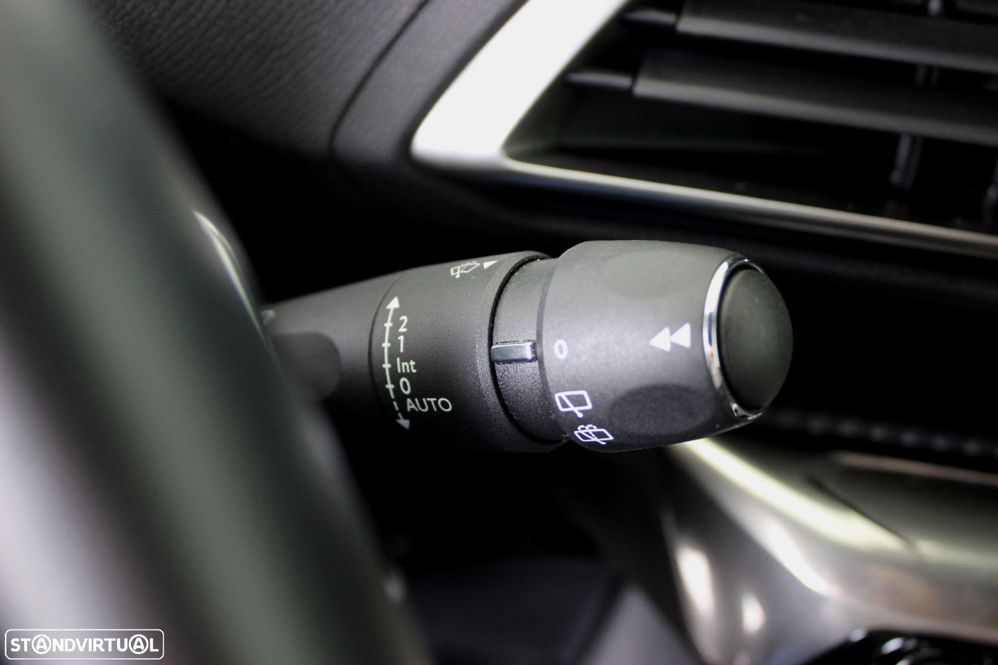 Peugeot 5008 1.2 PureTech Allure EAT8 - 35