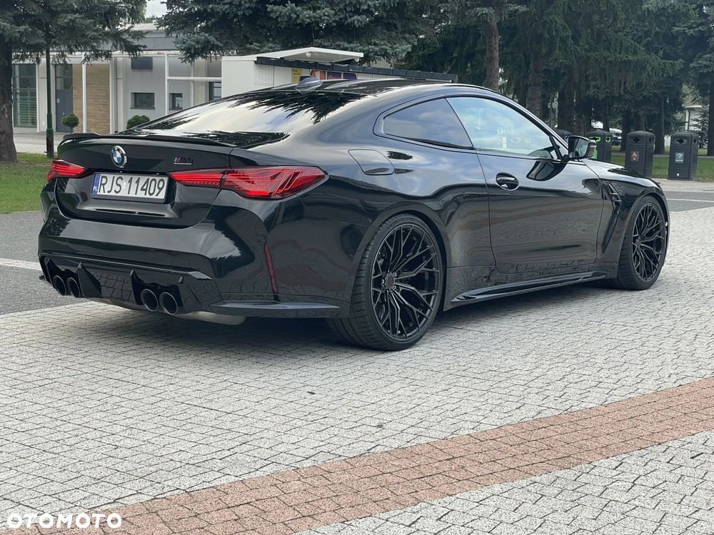 BMW M4 Competition - 2