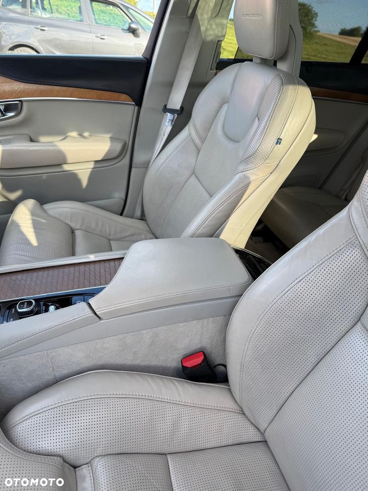 Volvo XC 90 T6 AWD Geartronic Inscription - 12