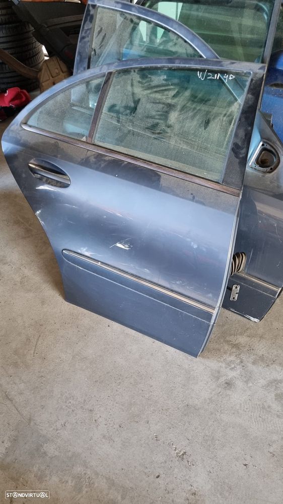 Porta Traseira Direita Mercedes W211 $ portas - 1