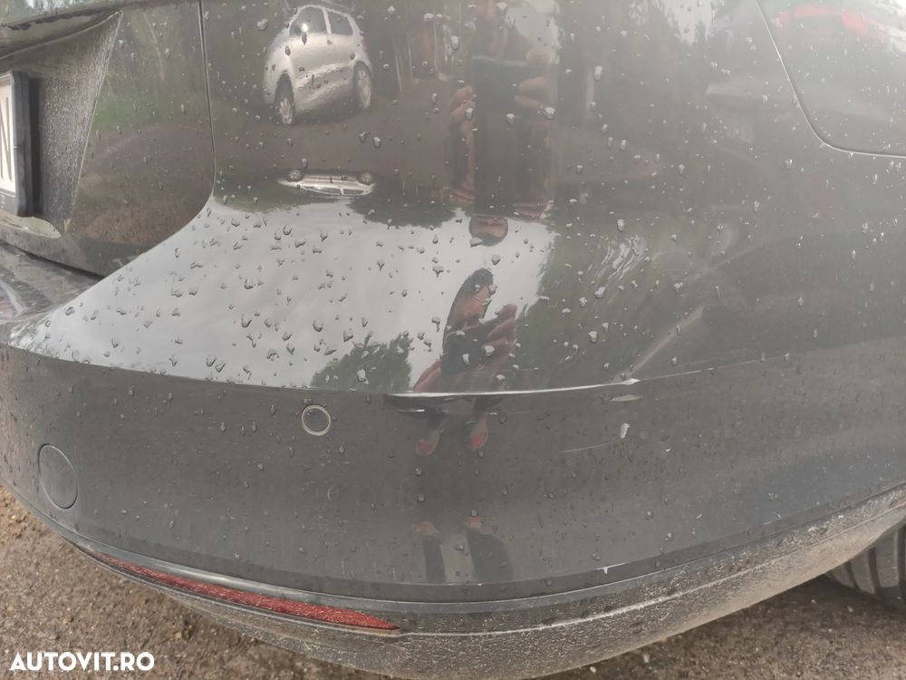 Volkswagen Passat 2.0 TDI Comfortline - 6