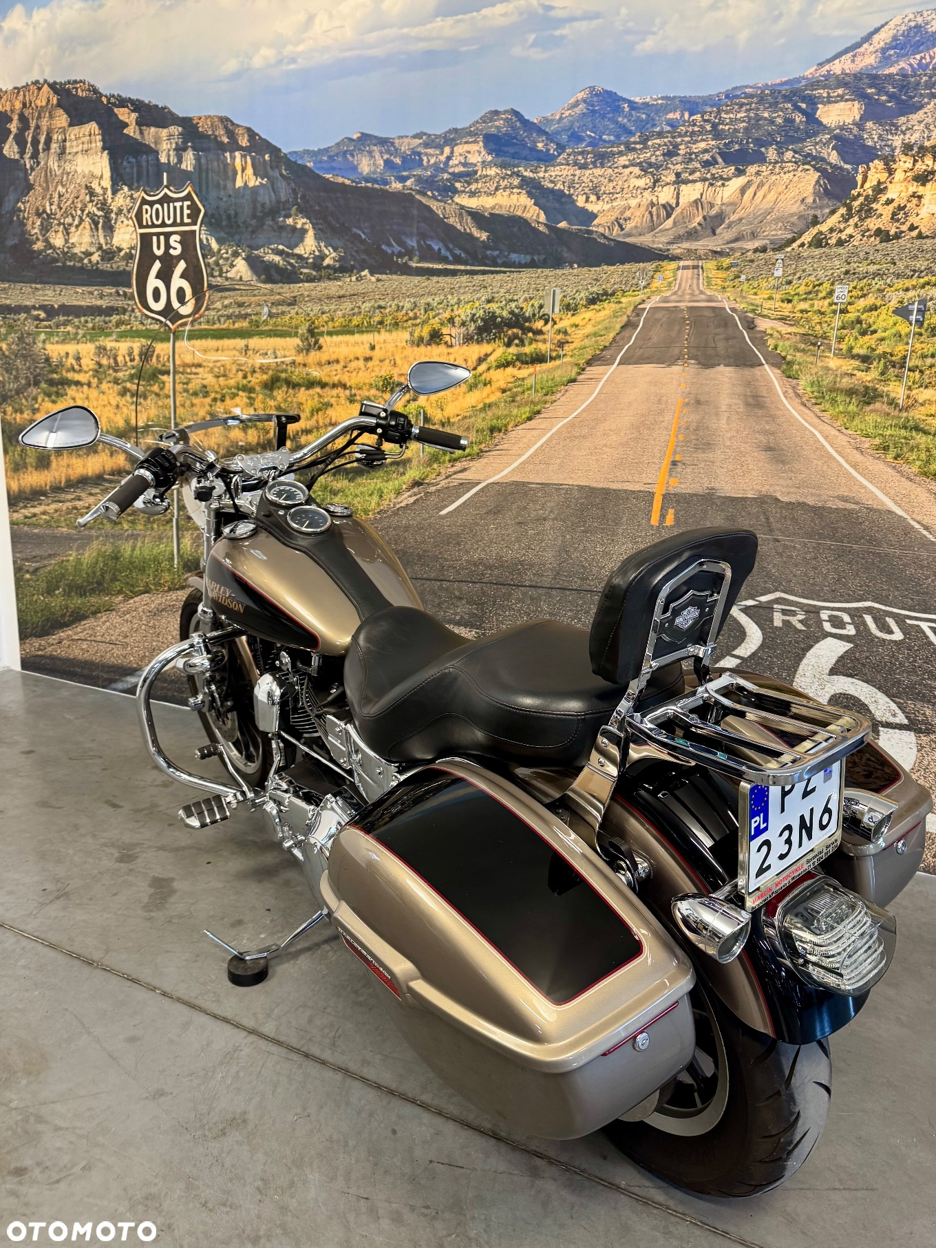Harley-Davidson Dyna Low Rider - 10