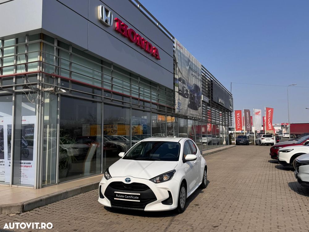 Toyota Yaris 1.5 VVT-i HSD Eco - 1