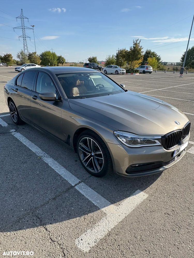 BMW Seria 7 2018 photo 3