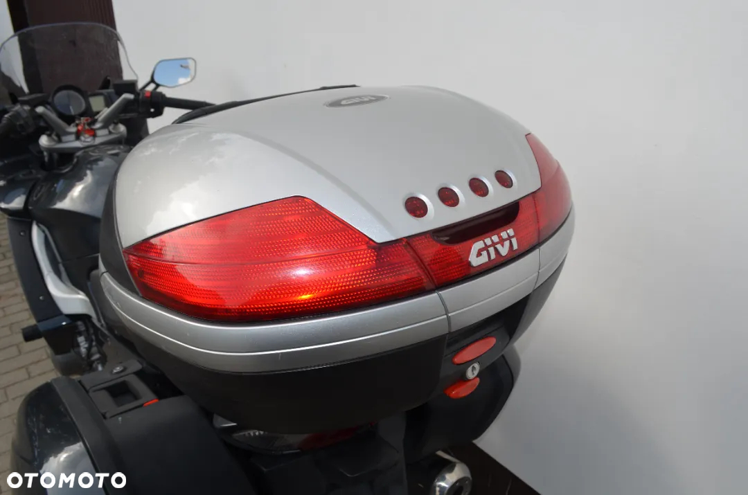 Yamaha FJR - 10
