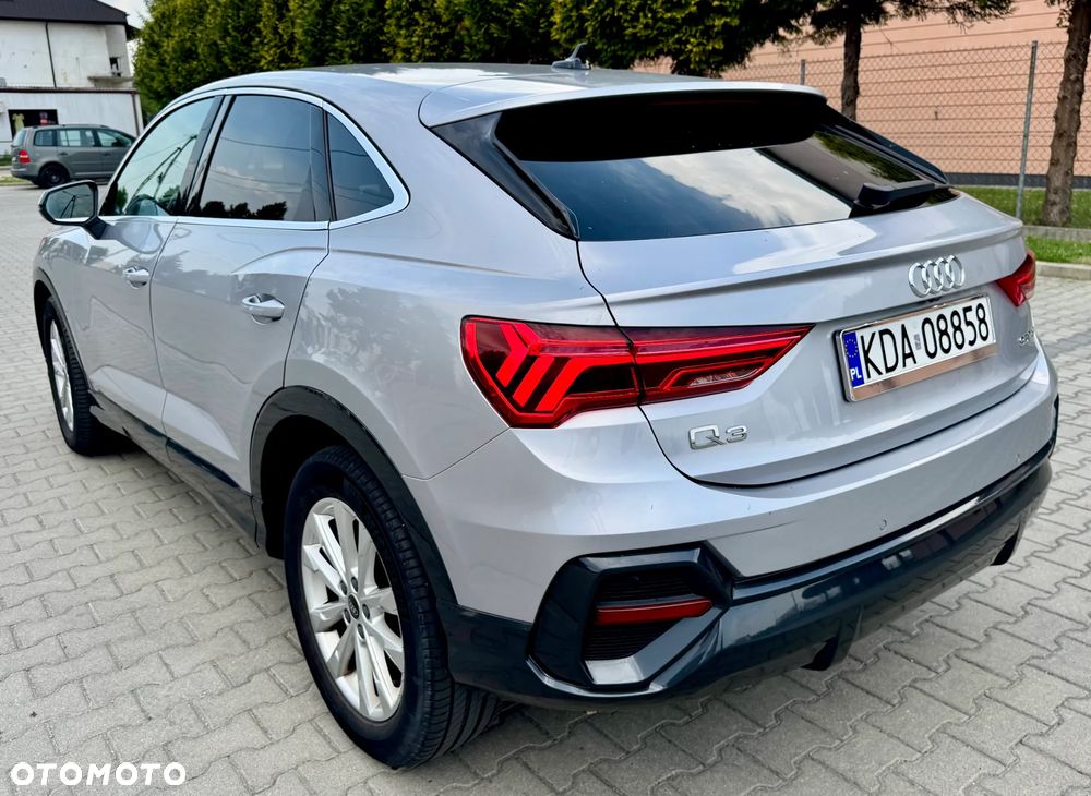 Audi Q3 35 TFSI S tronic - 17