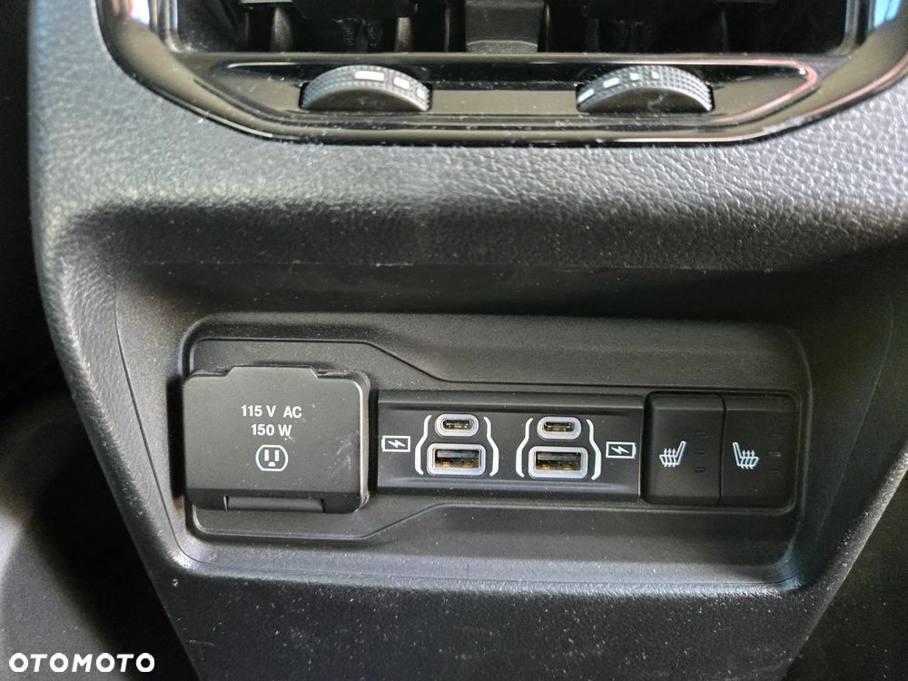 Jeep Grand Cherokee - 20